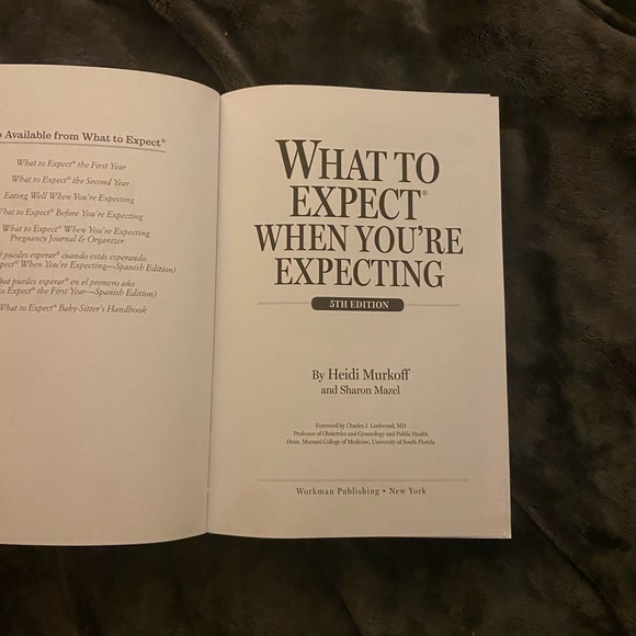 What do you expect when you’re expecting book - Picture 3 of 3
